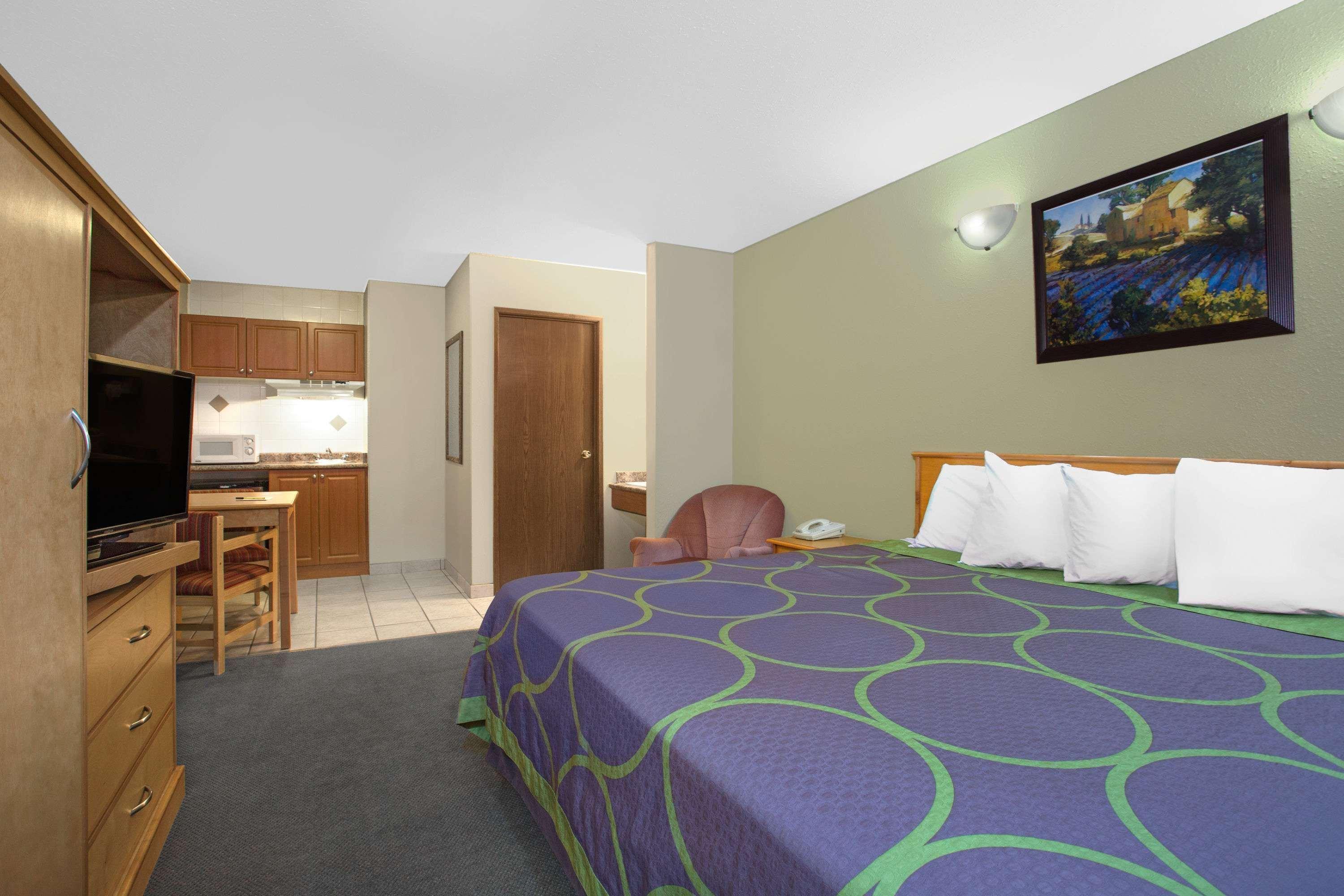 Park Inn By Radisson Osoyoos Exteriör bild