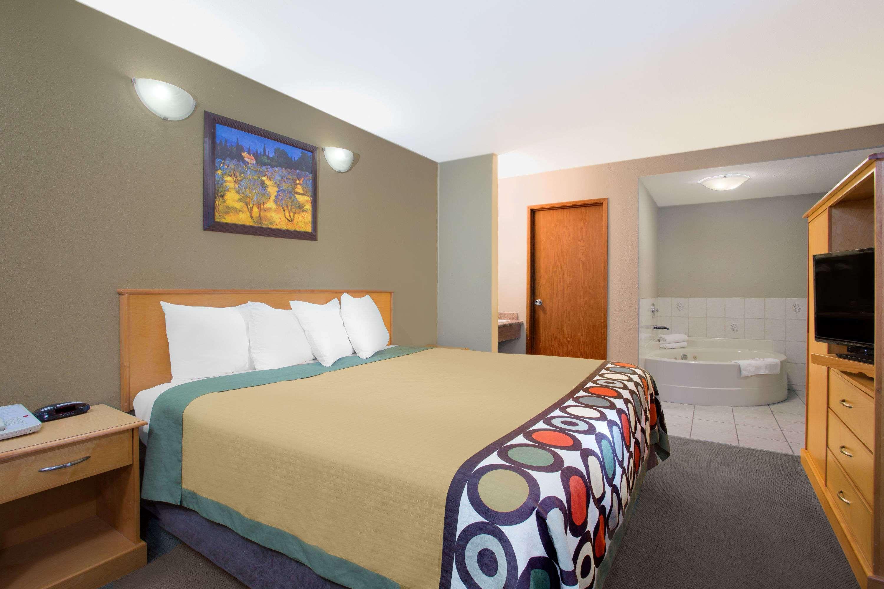 Park Inn By Radisson Osoyoos Exteriör bild