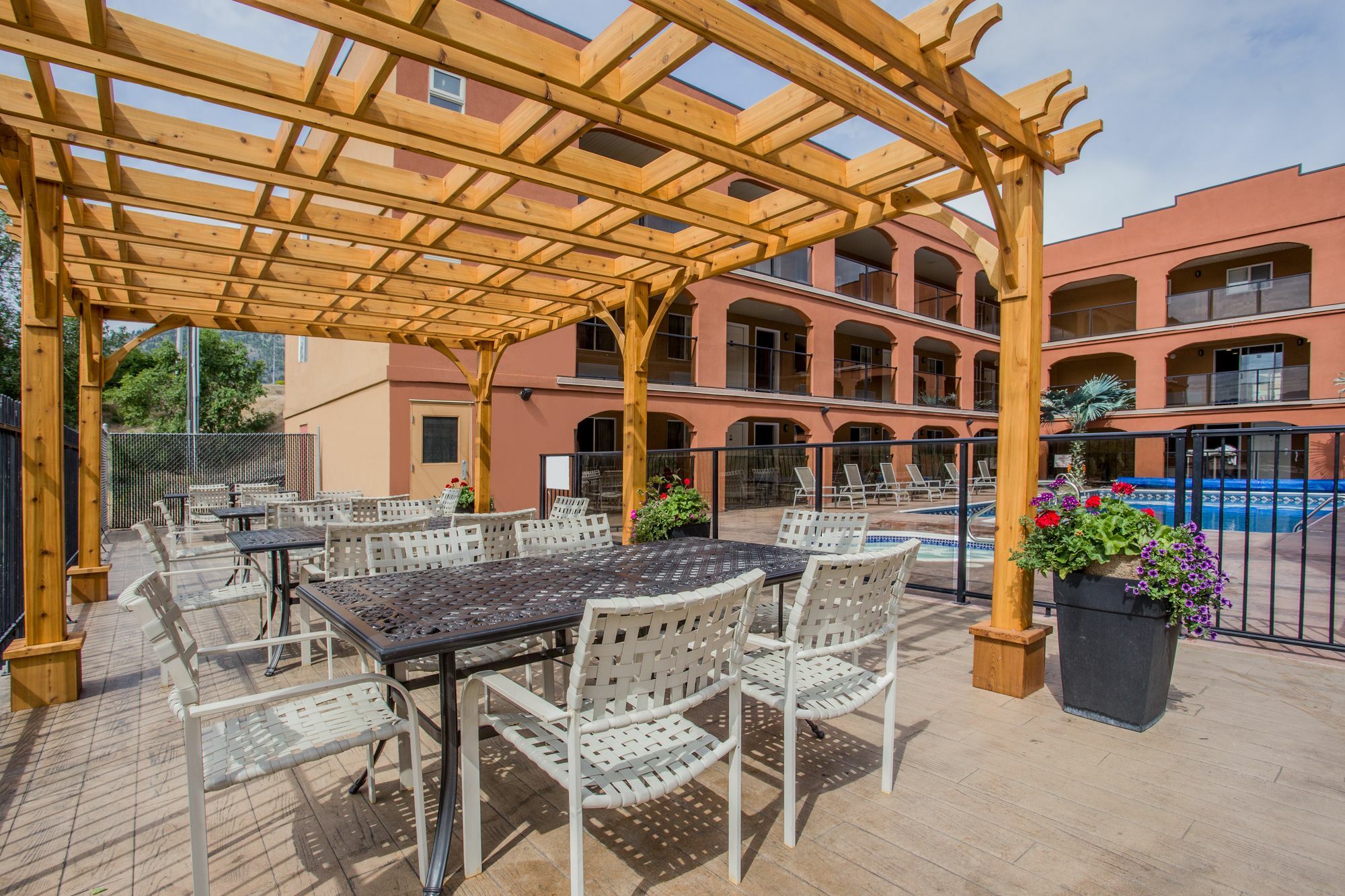 Park Inn By Radisson Osoyoos Exteriör bild